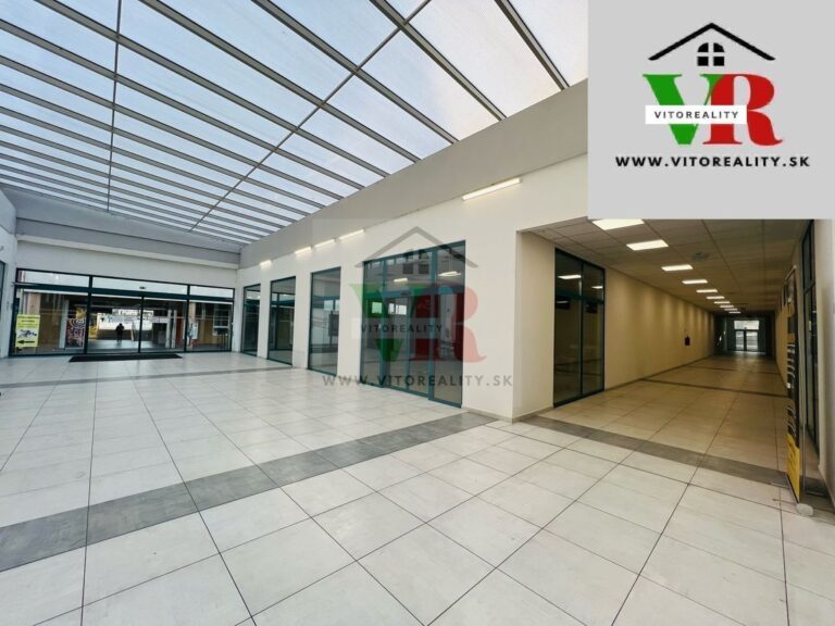 Obchodné priestory s výkladom v podchode novostavba Nový Polygón, 105m2