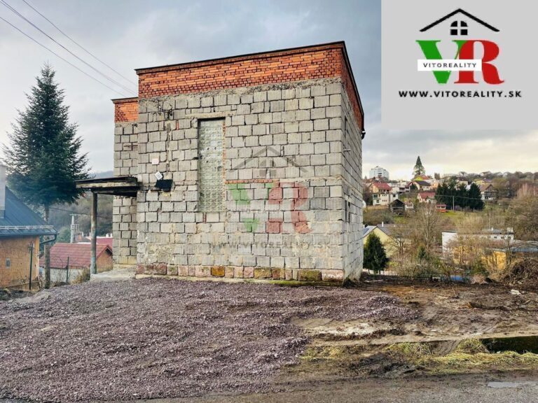 Vendesi casa unifamiliare in via Moyzesova a Nová Baňa – foto 5