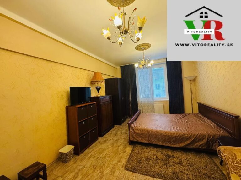 For sale: 80 m² 3-room apartment with all rooms separate on Mostná street below the castle – photo 3