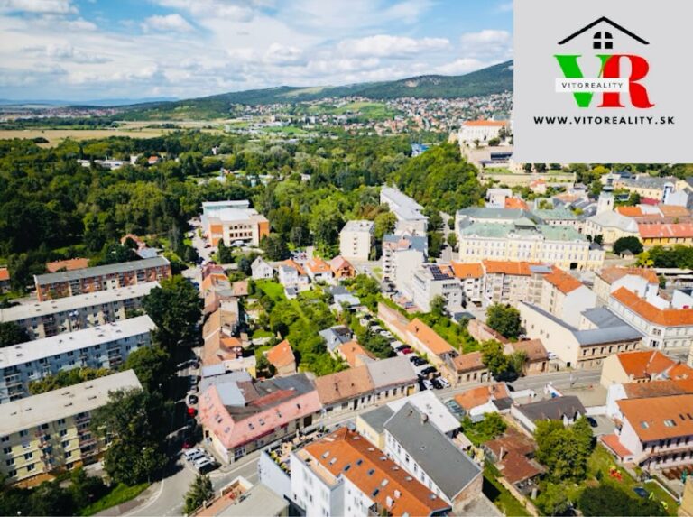 Erstklassiges Grundstück von 4.213 m² für Wohnungsbau direkt im Stadtzentrum – Foto 2