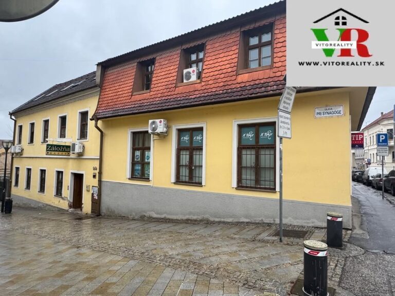 Vendesi edificio di 1.000 m² all'angolo tra via Farská e via Pri synagóge – foto 3