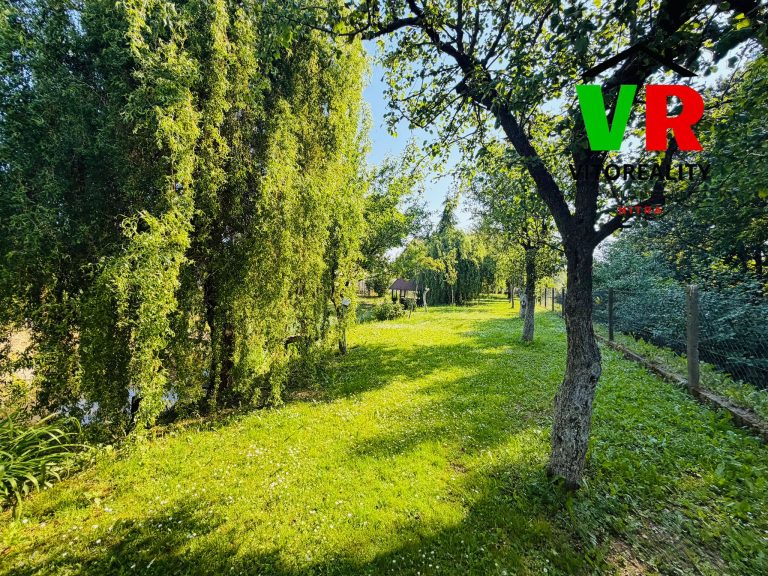 Na predaj dvojgeneračný dom s krásnym pozemkom s rozlohou 3 223 m² v Topoľčiankach – foto 5