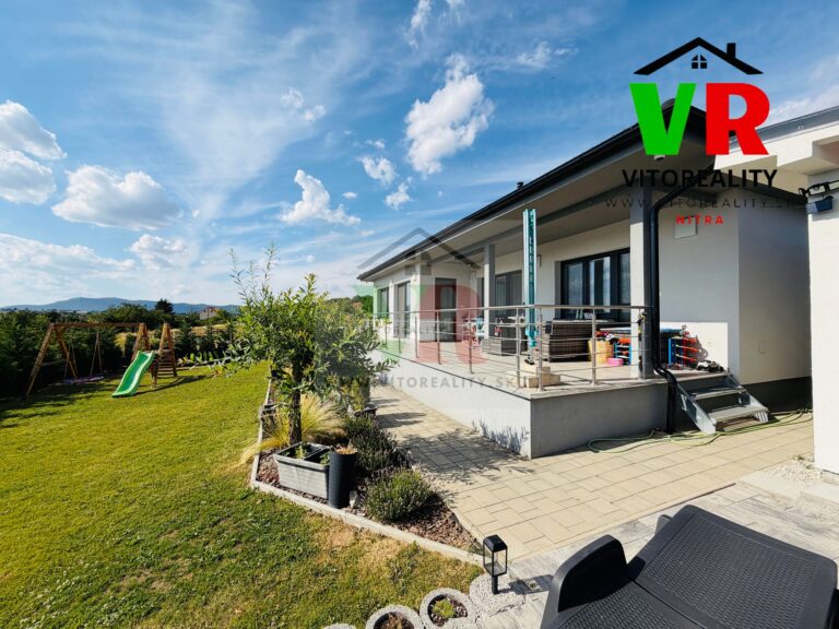 Stylish new-build family house of high quality – for sale – photo 2