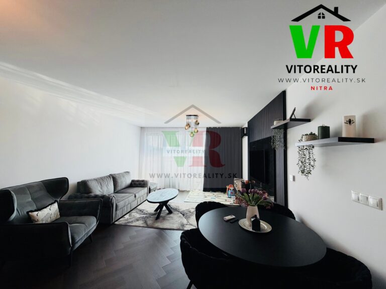 2-Zimmer-Wohnung im Neubau, komplett möbliert und ausgestattet, mit Garagenstellplatz und Keller in der Piesková-Straße – Foto 4