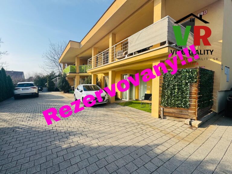 3-izbový byt v bytovke so 4 B.J. na Ratkošovej ulici Zobor, terasa, parkovanie pre 2 autá