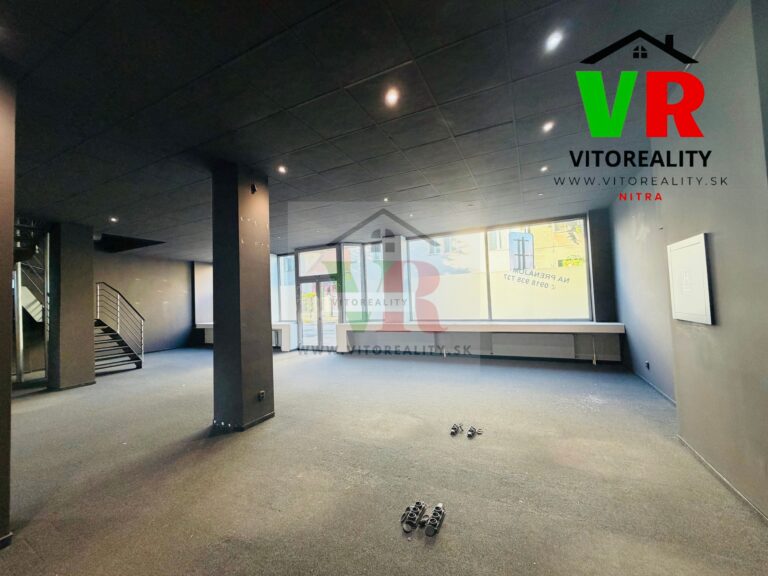Local comercial de 300 m² en el centro de Nitra – para comercio, hostelería, pub o discoteca – foto 3